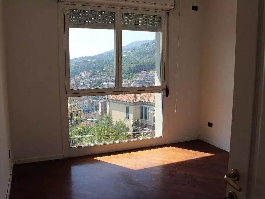 Immagine 25 di Appartamento in vendita  a La Spezia