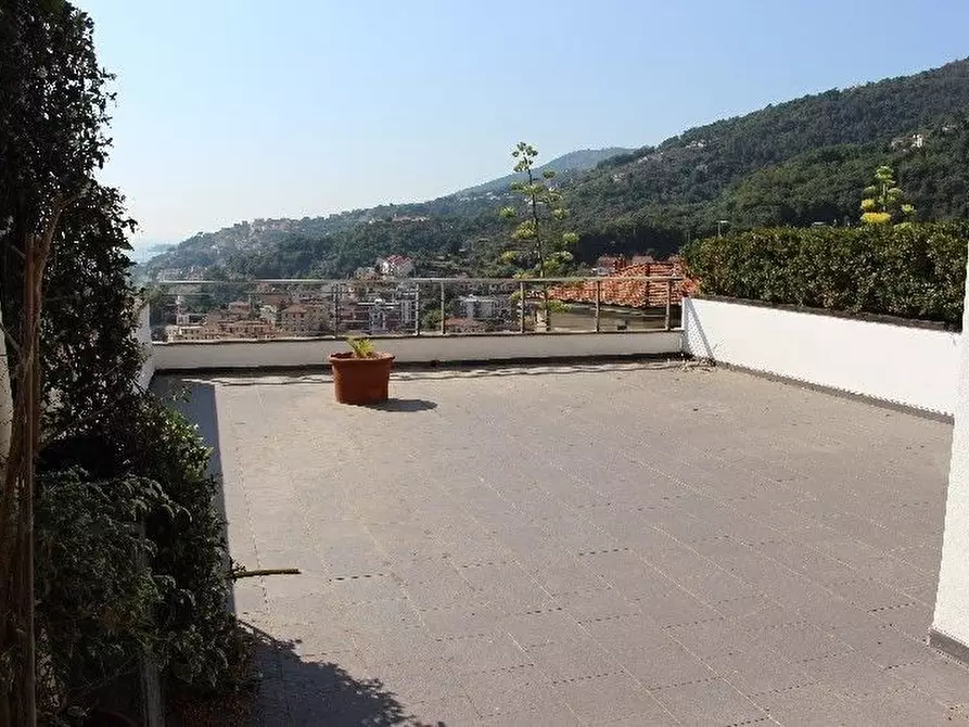 Immagine 14 di Appartamento in vendita  a La Spezia