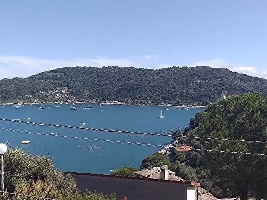 Immagine 3 di Casa semindipendente in vendita  a Portovenere