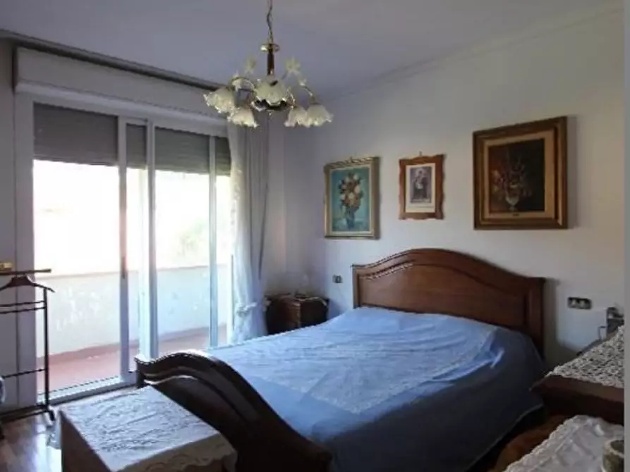 Immagine 16 di Appartamento in vendita  a Sarzana