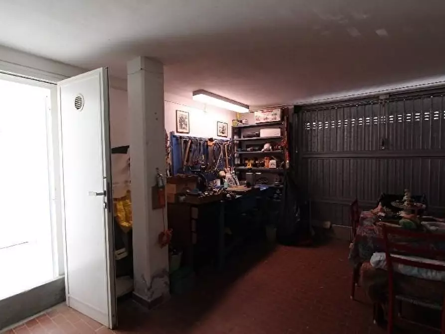 Immagine 22 di Appartamento in vendita  a Sarzana