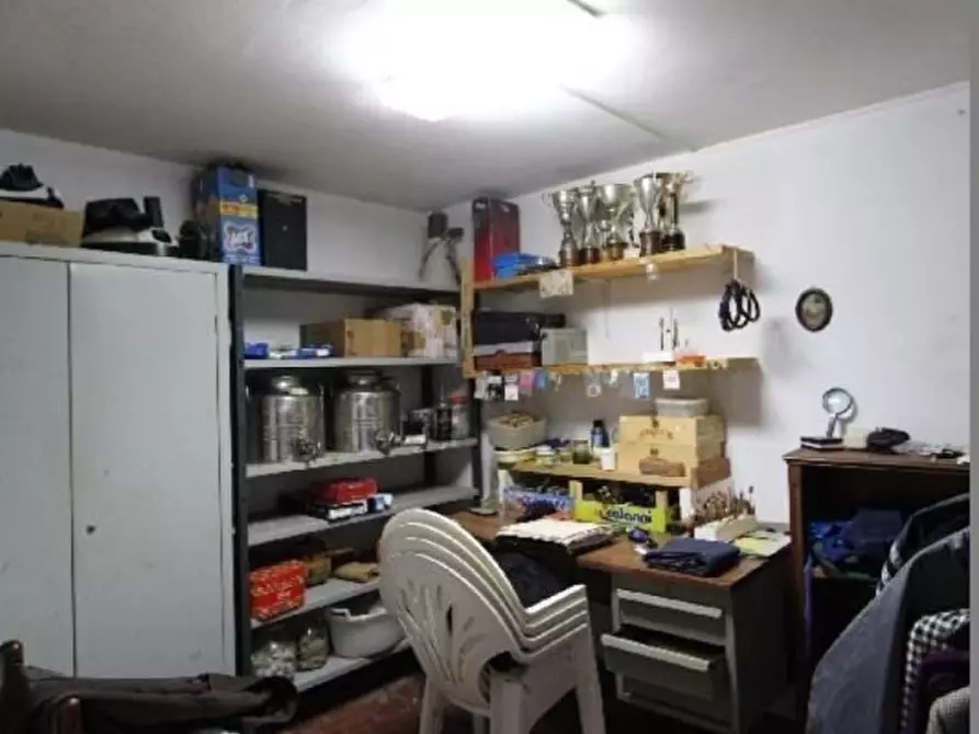 Immagine 23 di Appartamento in vendita  a Sarzana