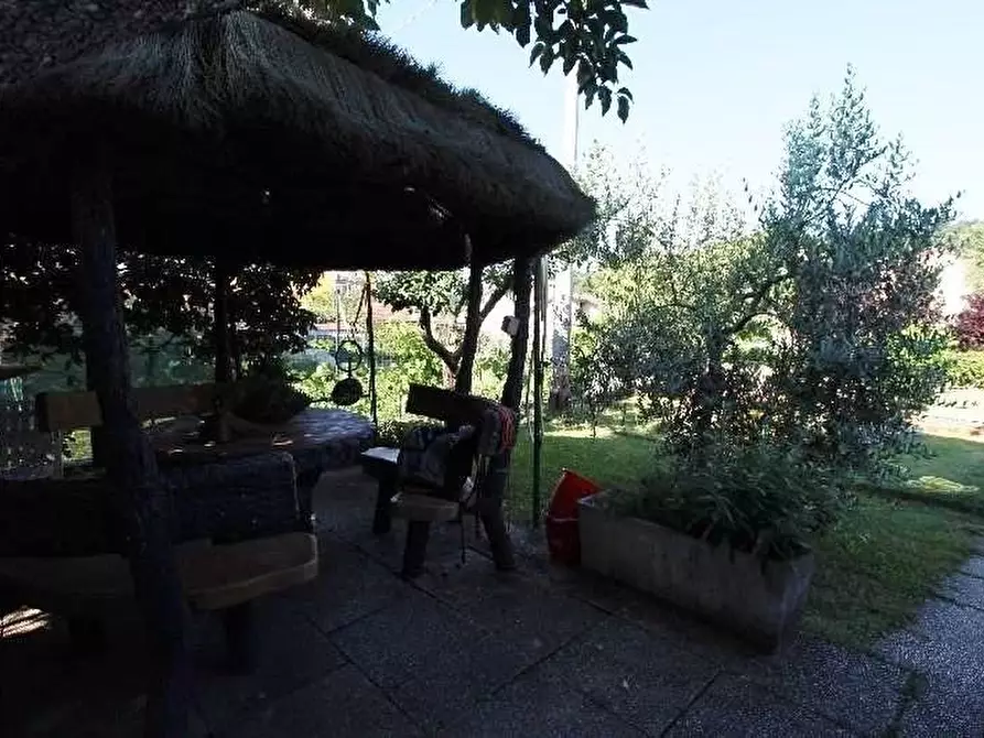 Immagine 4 di Appartamento in vendita  a Sarzana