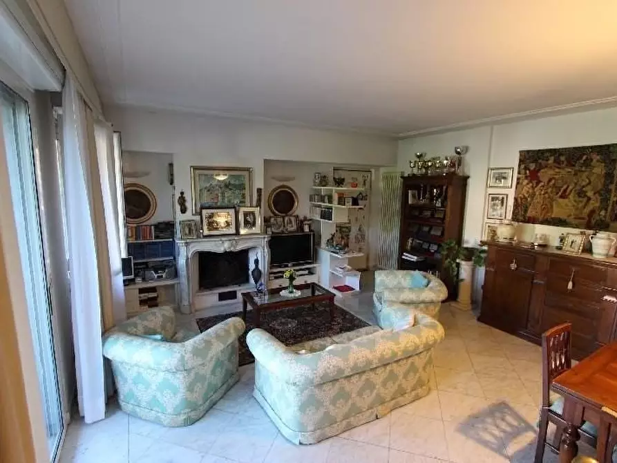 Immagine 20 di Appartamento in vendita  a Sarzana