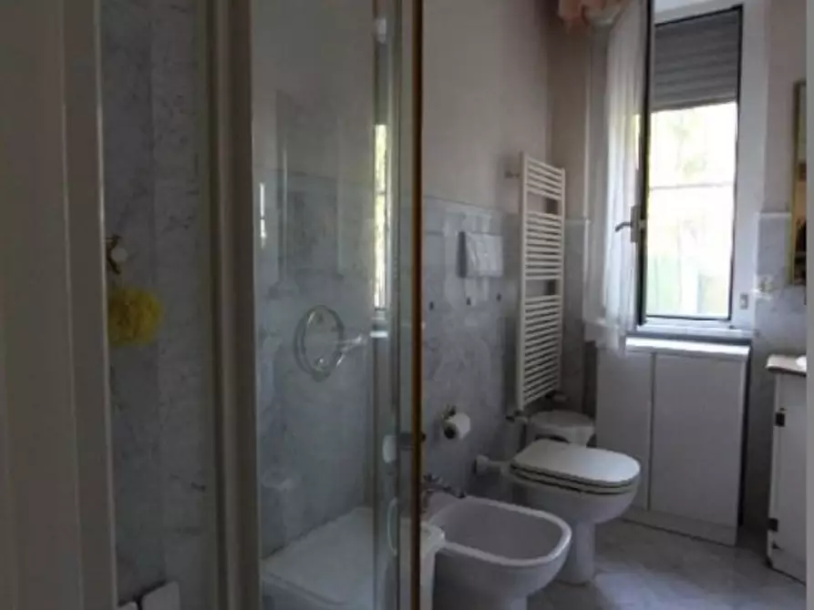 Immagine 11 di Appartamento in vendita  a Sarzana