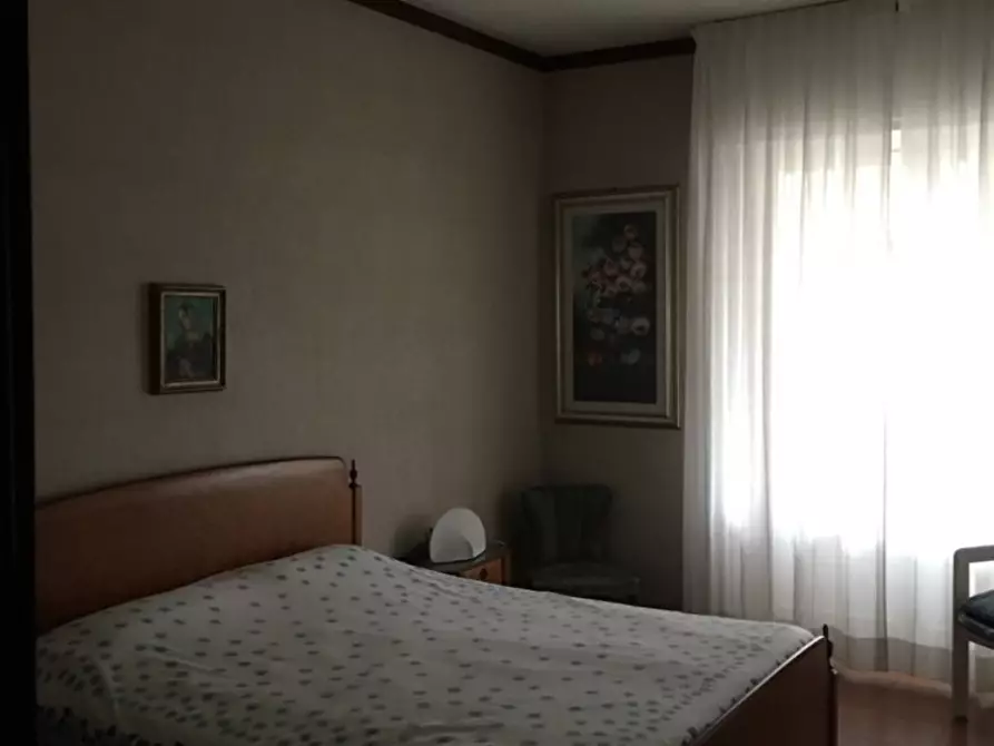 Immagine 4 di Appartamento in vendita  a La Spezia