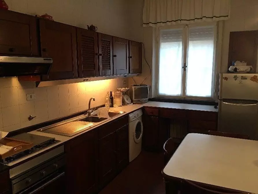 Immagine 3 di Appartamento in vendita  a La Spezia