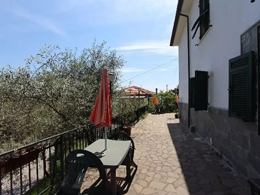 Immagine 3 di Appartamento in vendita  a La Spezia