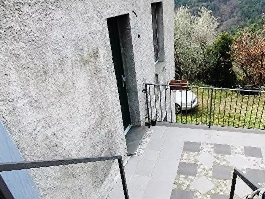 Immagine 17 di Casa semindipendente in vendita  a Monterosso Al Mare