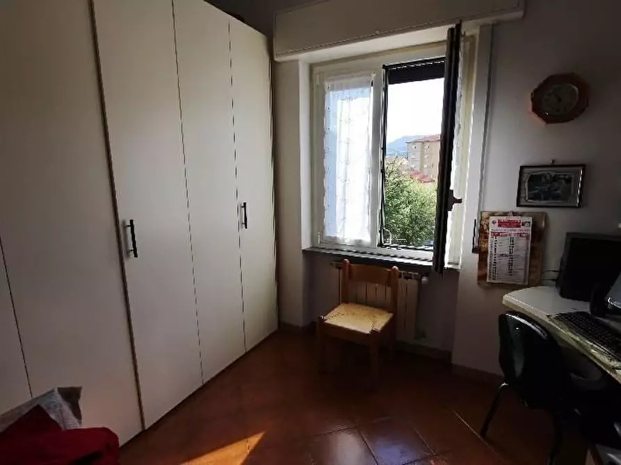 Immagine 12 di Appartamento in vendita  a La Spezia