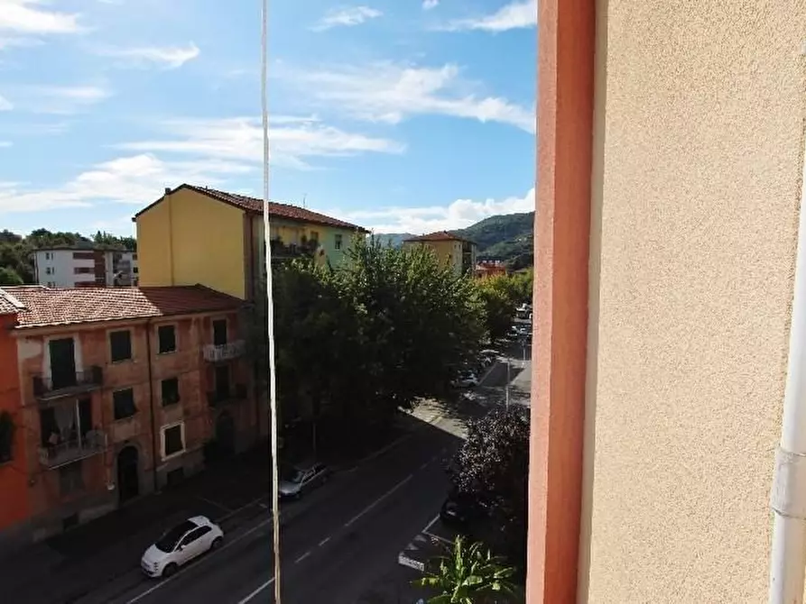 Immagine 17 di Appartamento in vendita  a La Spezia