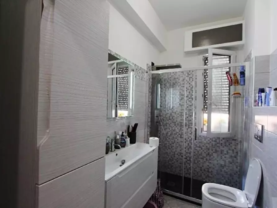 Immagine 32 di Appartamento in vendita  a La Spezia