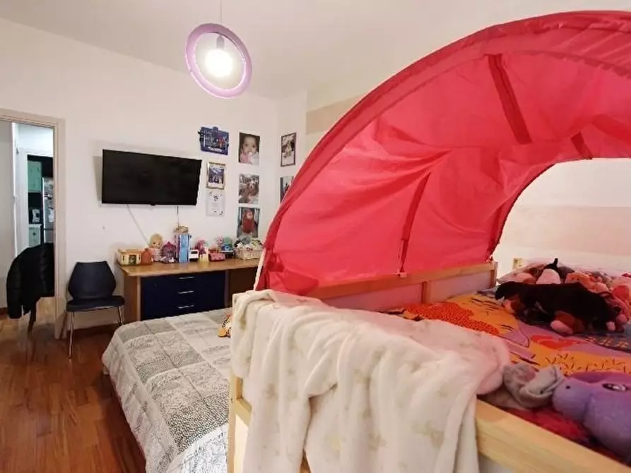 Immagine 26 di Appartamento in vendita  a La Spezia