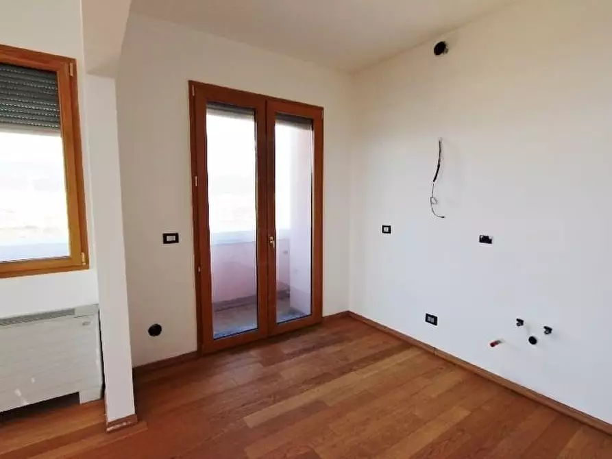Immagine 10 di Appartamento in vendita  a La Spezia