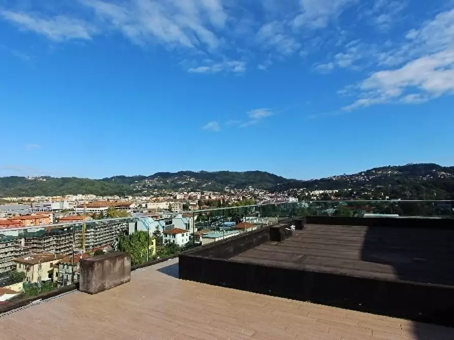 Immagine 18 di Appartamento in vendita  a La Spezia