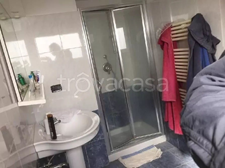 Immagine 10 di Casa indipendente in vendita  a La Spezia