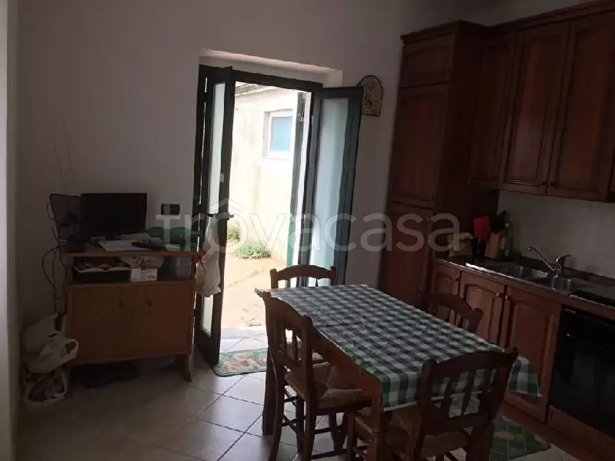 Immagine 6 di Casa indipendente in vendita  a La Spezia