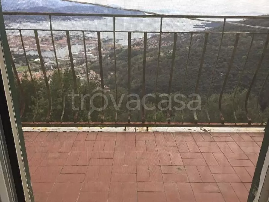 Immagine 24 di Casa indipendente in vendita  a La Spezia