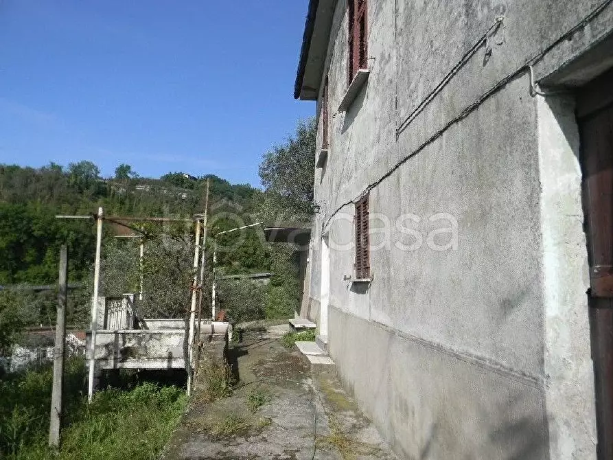 Immagine 6 di Casa indipendente in vendita  a Vezzano Ligure