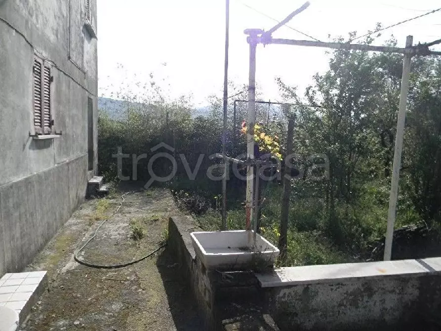 Immagine 5 di Casa indipendente in vendita  a Vezzano Ligure