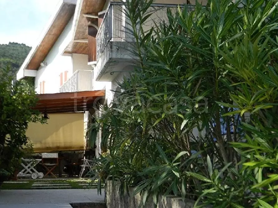 Immagine 22 di Casa bifamiliare in vendita  a Ameglia