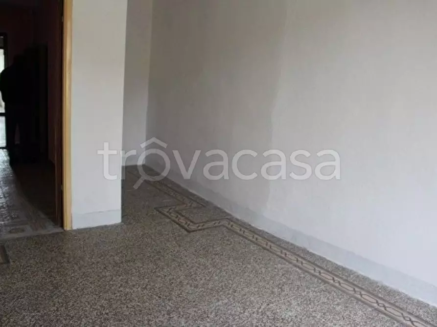 Immagine 7 di Mansarda in vendita  a Sarzana