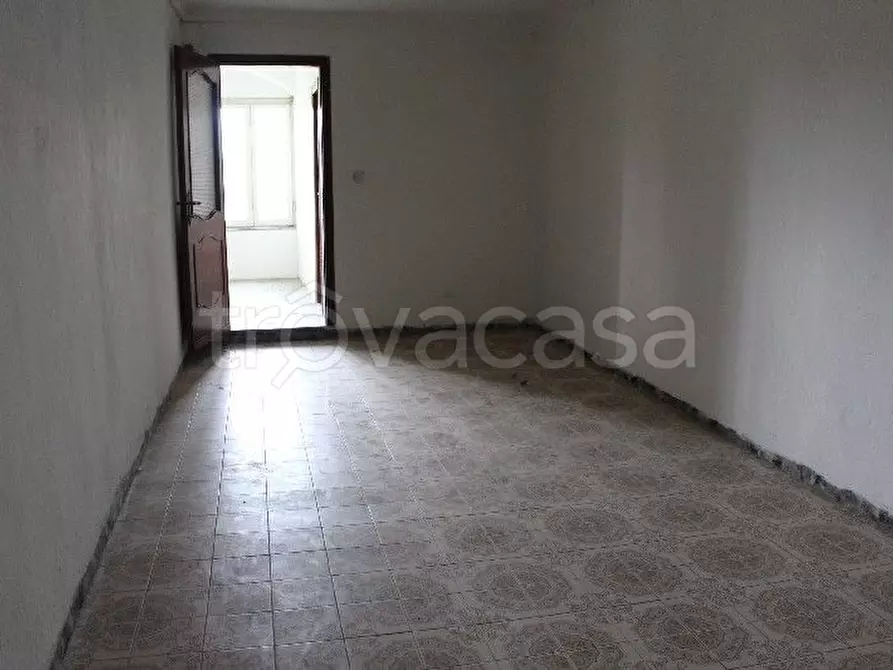 Immagine 5 di Mansarda in vendita  a Sarzana