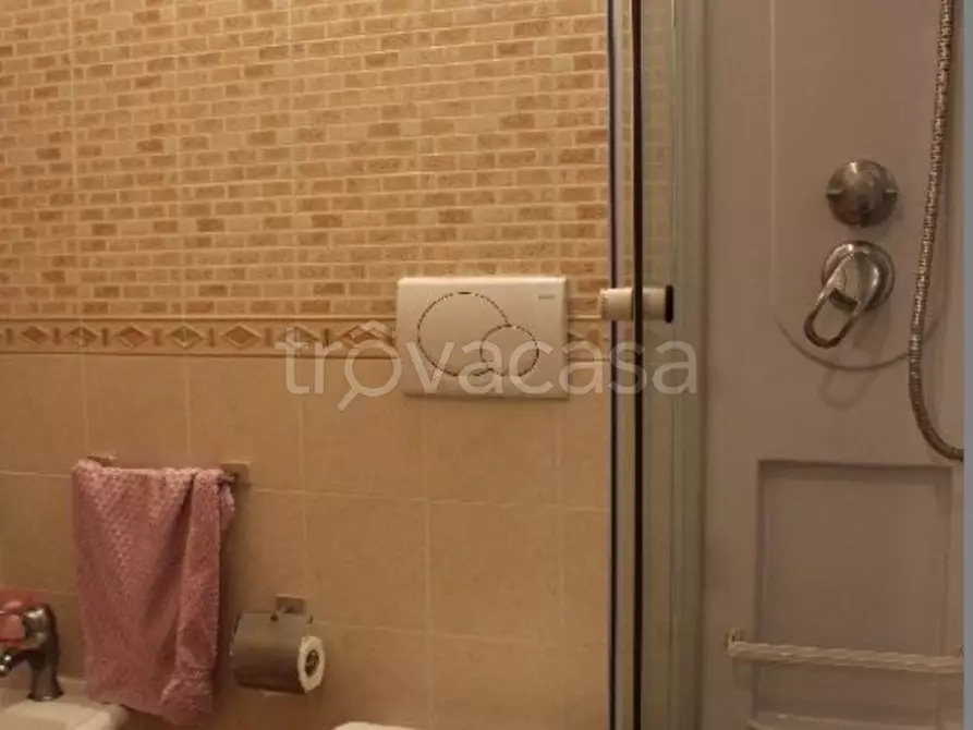 Immagine 2 di Appartamento in vendita  a La Spezia