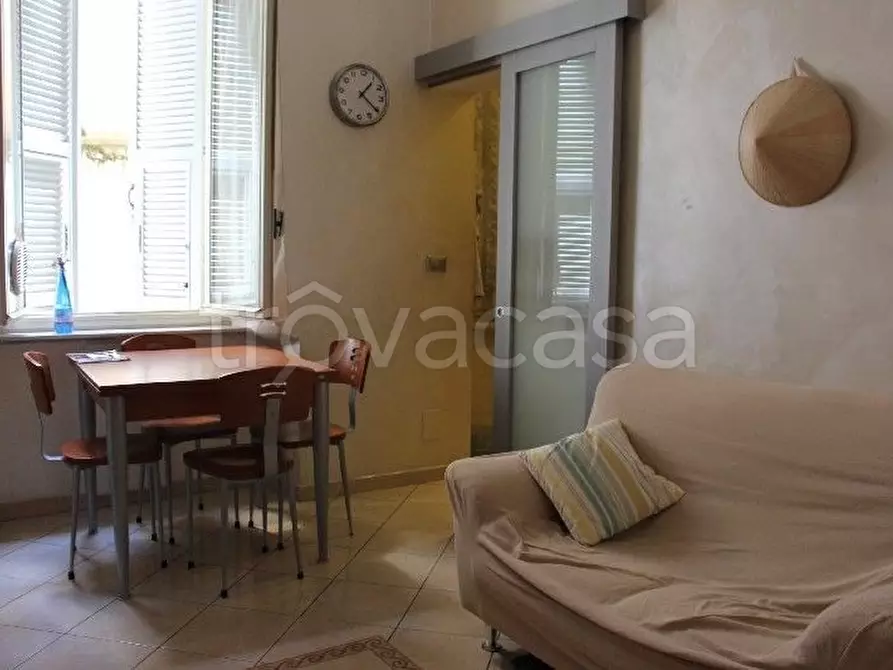 Immagine 11 di Appartamento in vendita  a La Spezia