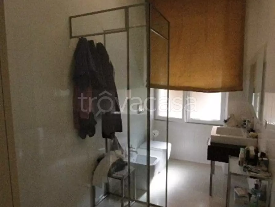 Immagine 6 di Appartamento in vendita  a La Spezia