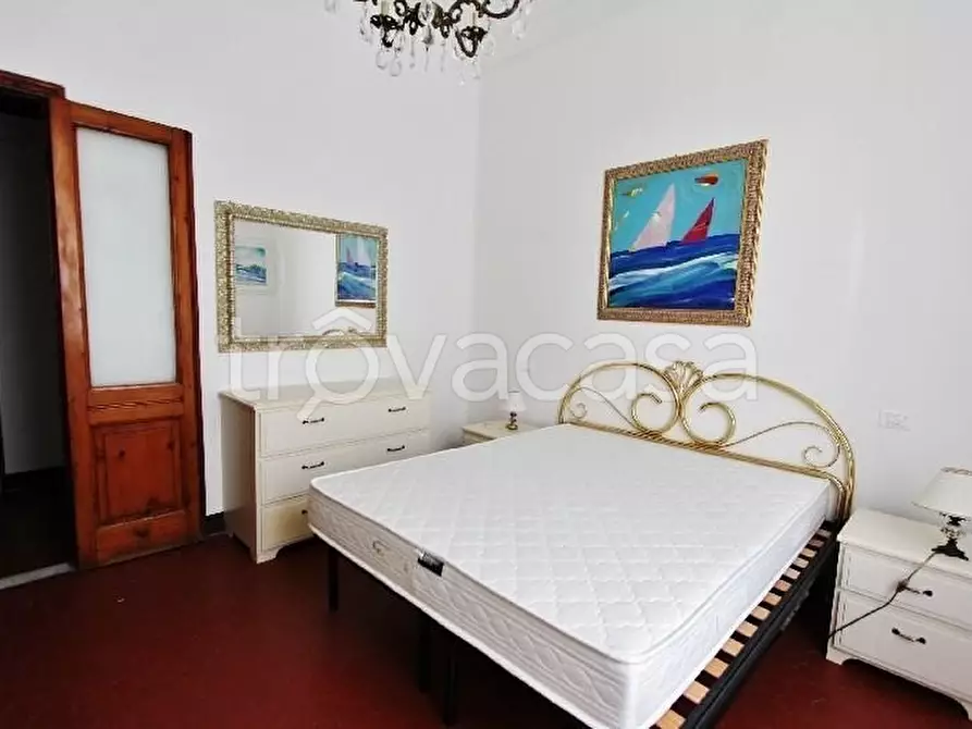 Immagine 9 di Appartamento in vendita  a La Spezia