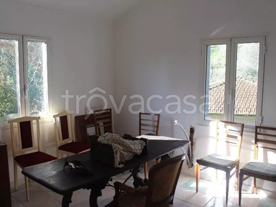 Immagine 9 di Casa semindipendente in vendita  a Sarzana