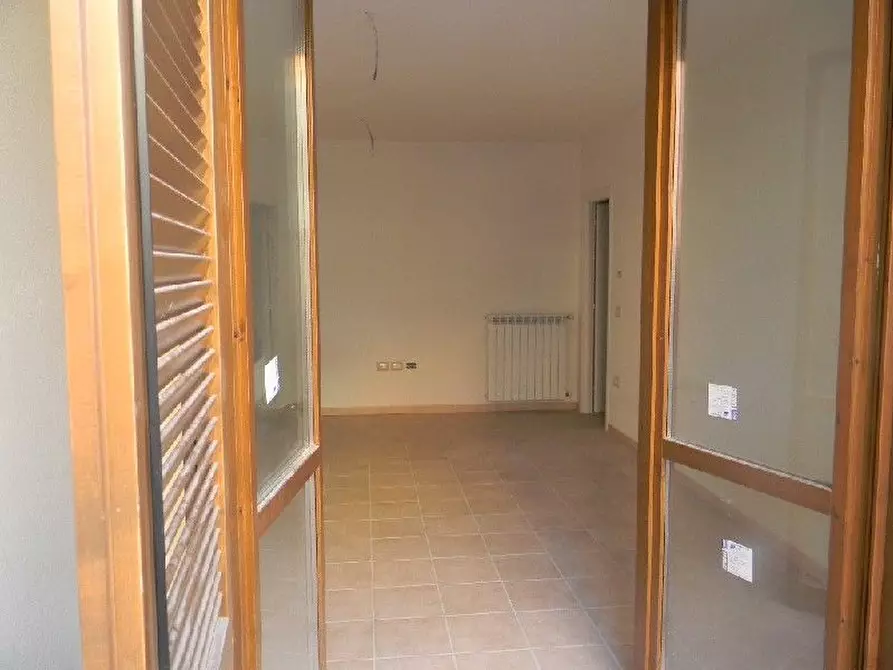 Immagine 4 di Appartamento in vendita  a Aulla