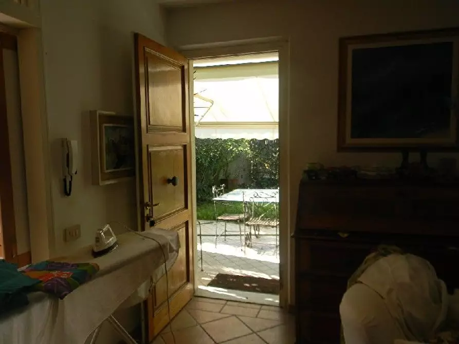 Immagine 22 di Villa in vendita  a Forte Dei Marmi