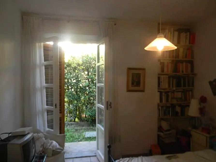 Immagine 3 di Villa in vendita  a Forte Dei Marmi