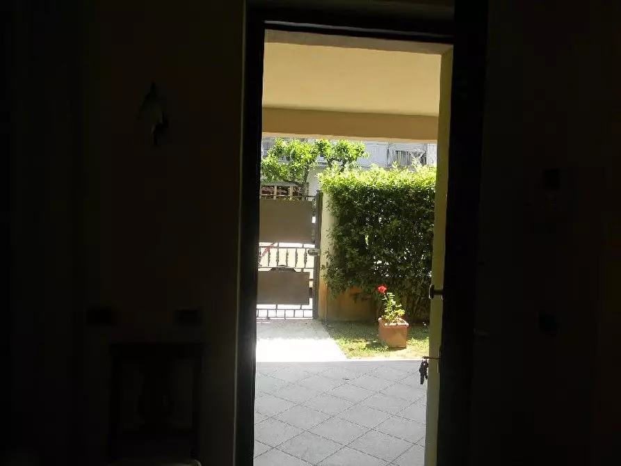 Immagine 11 di Casa semindipendente in vendita  a Camaiore