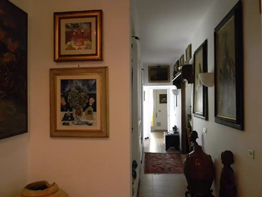 Immagine 16 di Mansarda in vendita  a La Spezia