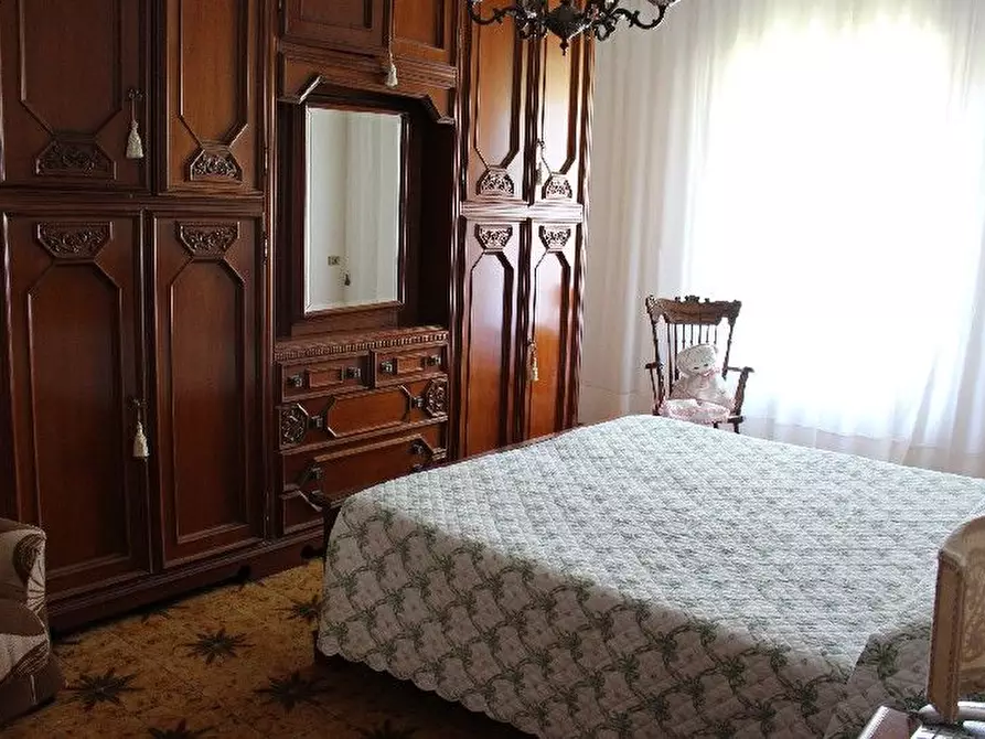 Immagine 5 di Appartamento in vendita  a La Spezia