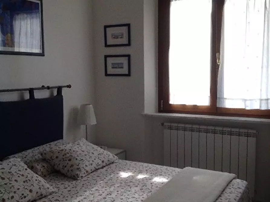 Immagine 2 di Villetta a schiera in vendita  a Carrara