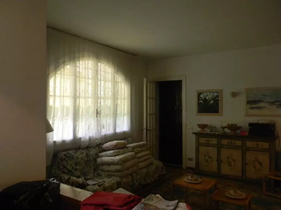 Immagine 24 di Villa in vendita  a Forte Dei Marmi