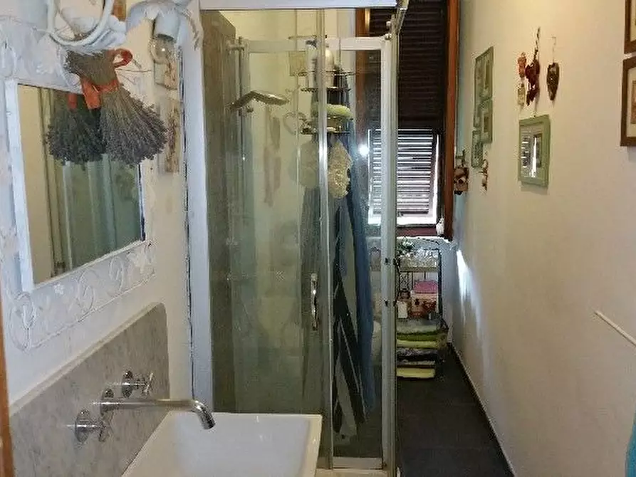 Immagine 6 di Appartamento in vendita  a La Spezia