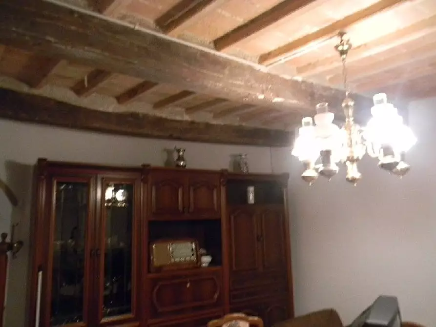 Immagine 38 di Appartamento in vendita  a Villafranca In Lunigiana