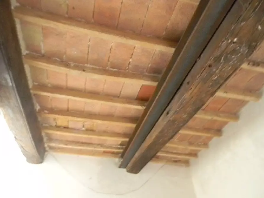 Immagine 35 di Appartamento in vendita  a Villafranca In Lunigiana