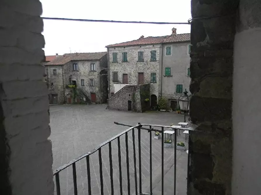 Immagine 39 di Appartamento in vendita  a Villafranca In Lunigiana