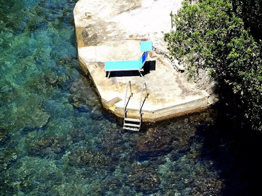 Immagine 22 di Villa in vendita  a Lerici