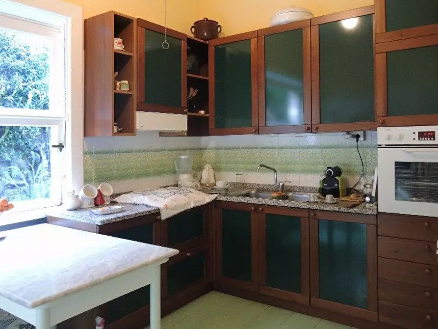 Immagine 47 di Villa in vendita  a Lerici