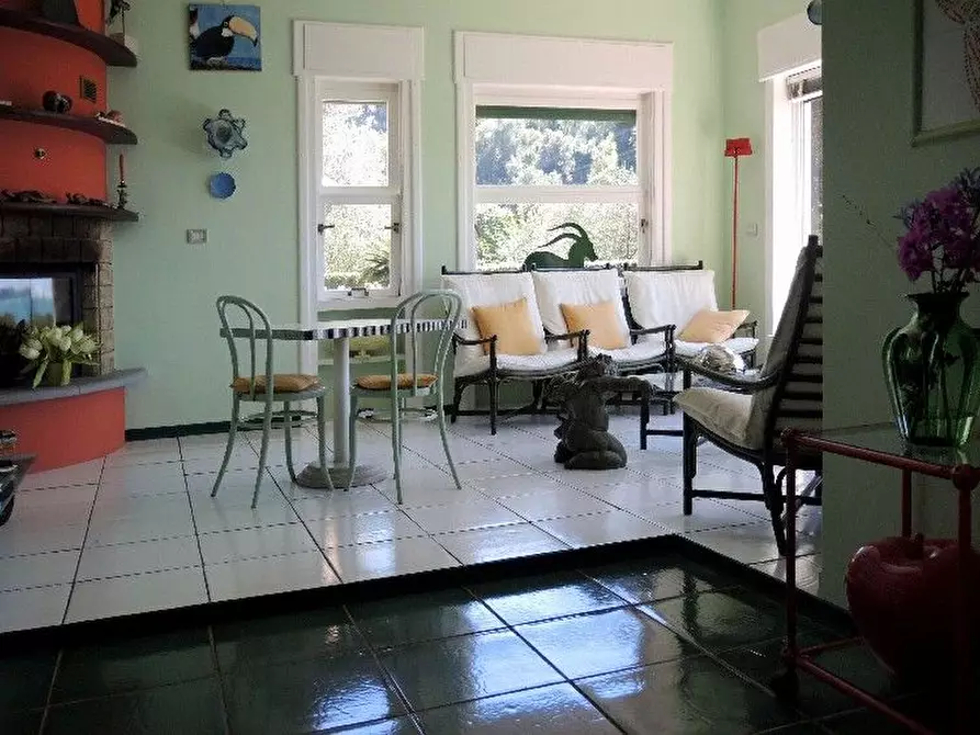 Immagine 83 di Villa in vendita  a Lerici