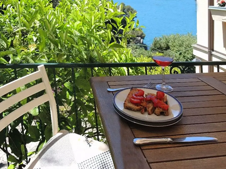 Immagine 49 di Villa in vendita  a Lerici