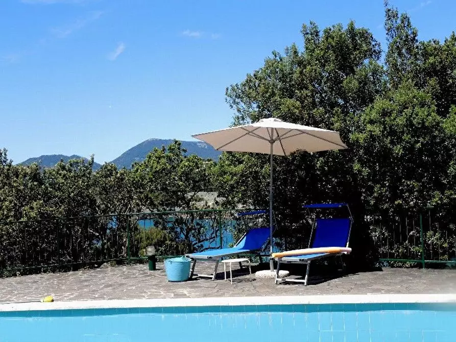 Immagine 79 di Villa in vendita  a Lerici