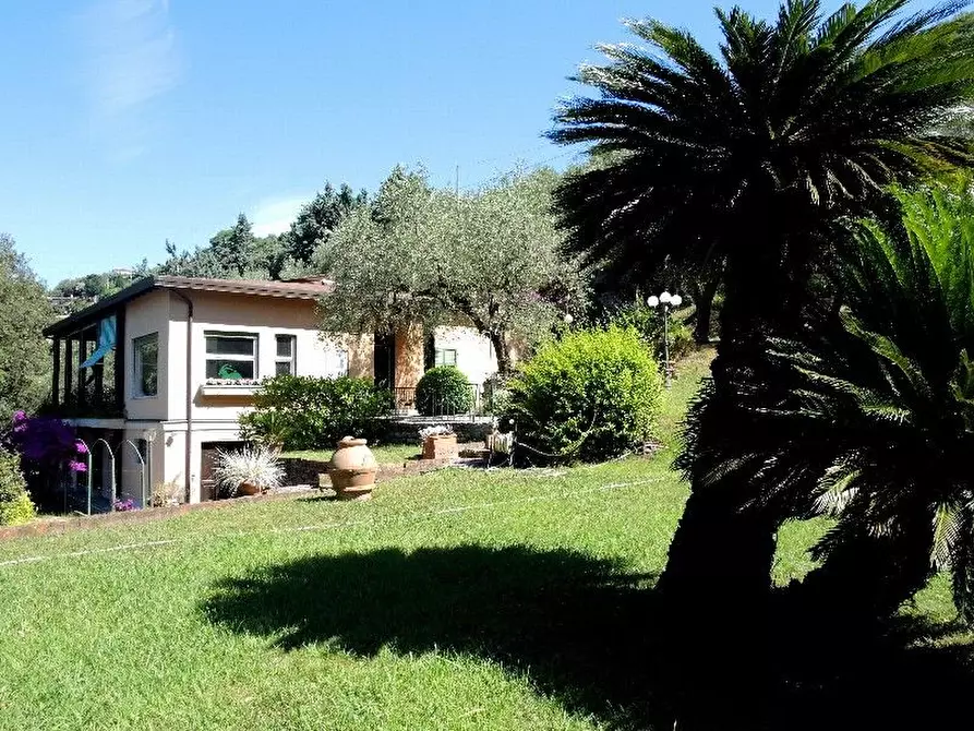 Immagine 74 di Villa in vendita  a Lerici